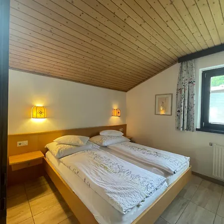 Restaurant-pension Dorfwirt Bad Kleinkirchheim