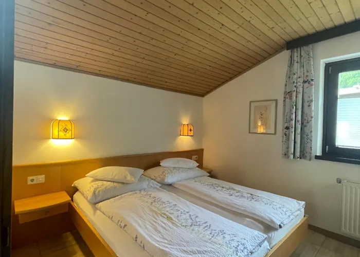 Restaurant-pension Dorfwirt Bad Kleinkirchheim