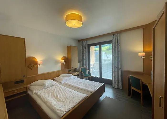 Restaurant-pension Dorfwirt Guest house Bad Kleinkirchheim