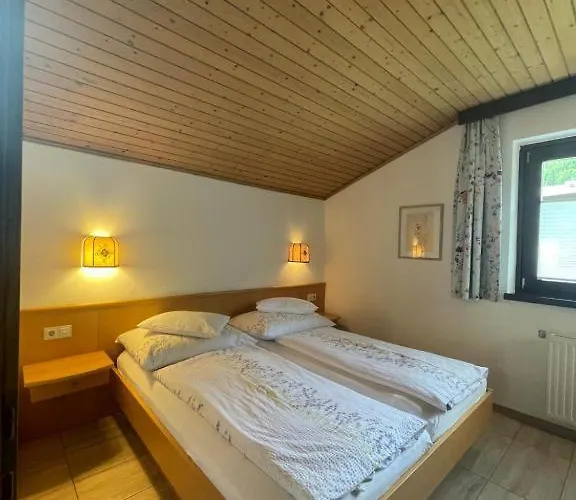 Guest house Restaurant-pension Dorfwirt Bad Kleinkirchheim